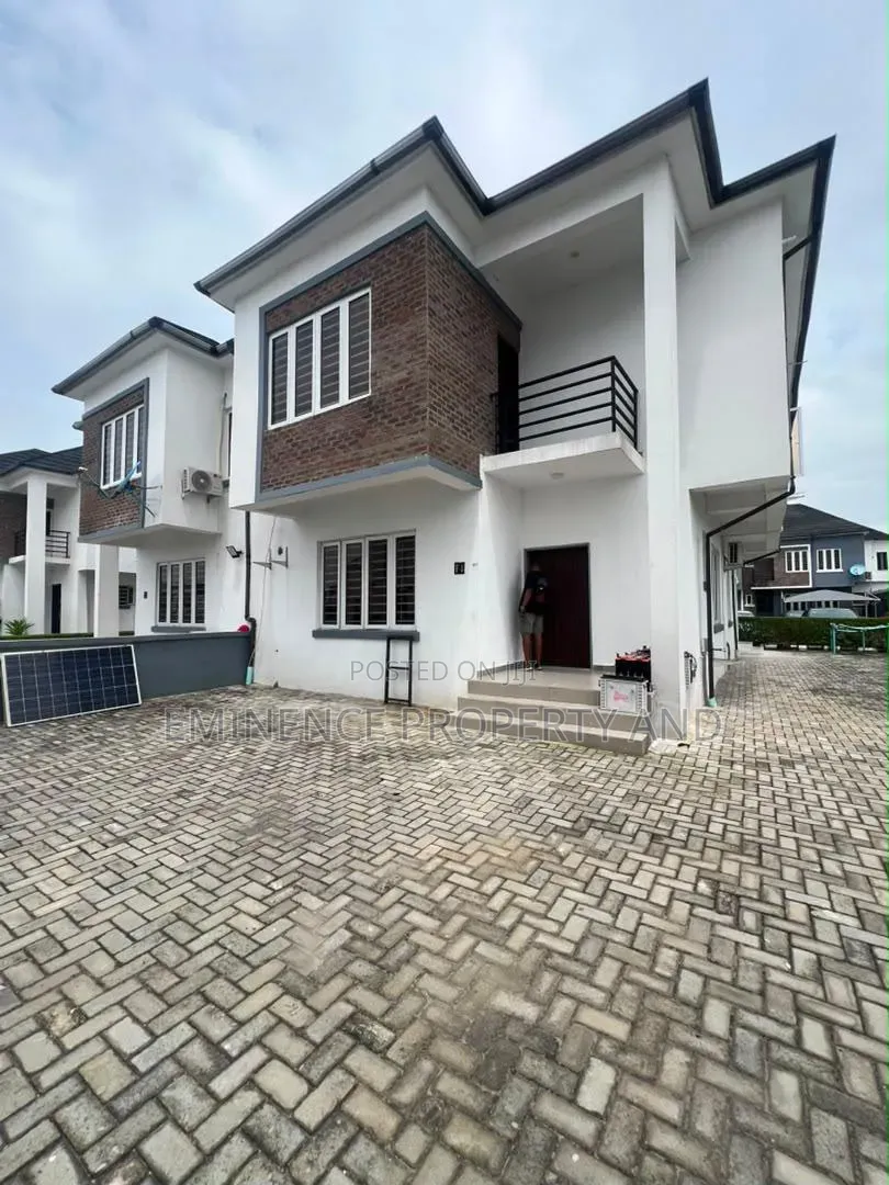 3bdrm Duplex in Lekki Expressway for rent