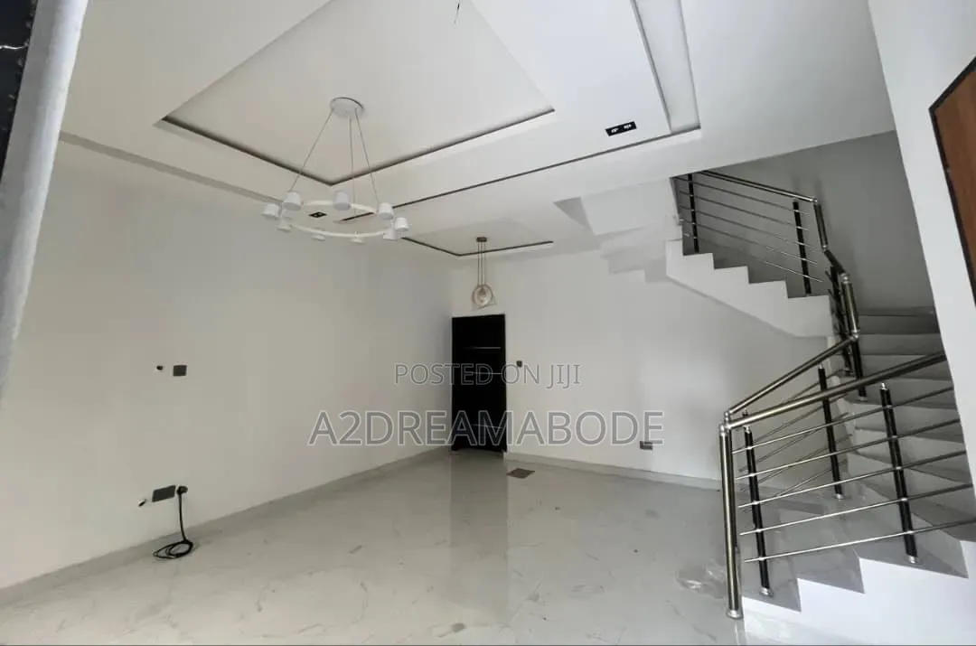 4bdrm Duplex in Olowora, Magodo Isheri for rent