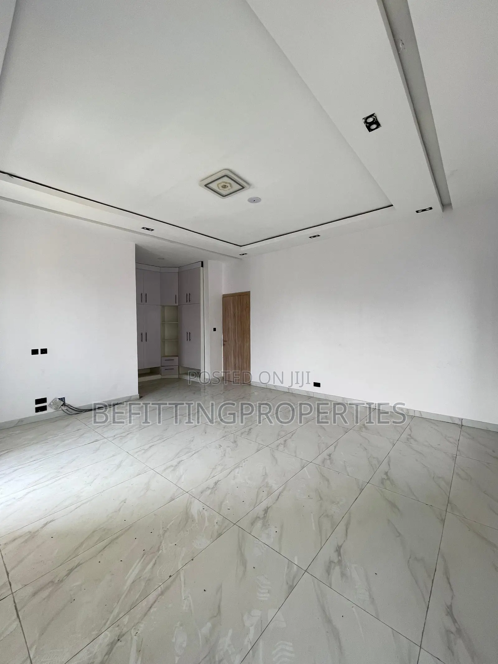 4bdrm Duplex in Lekki for sale