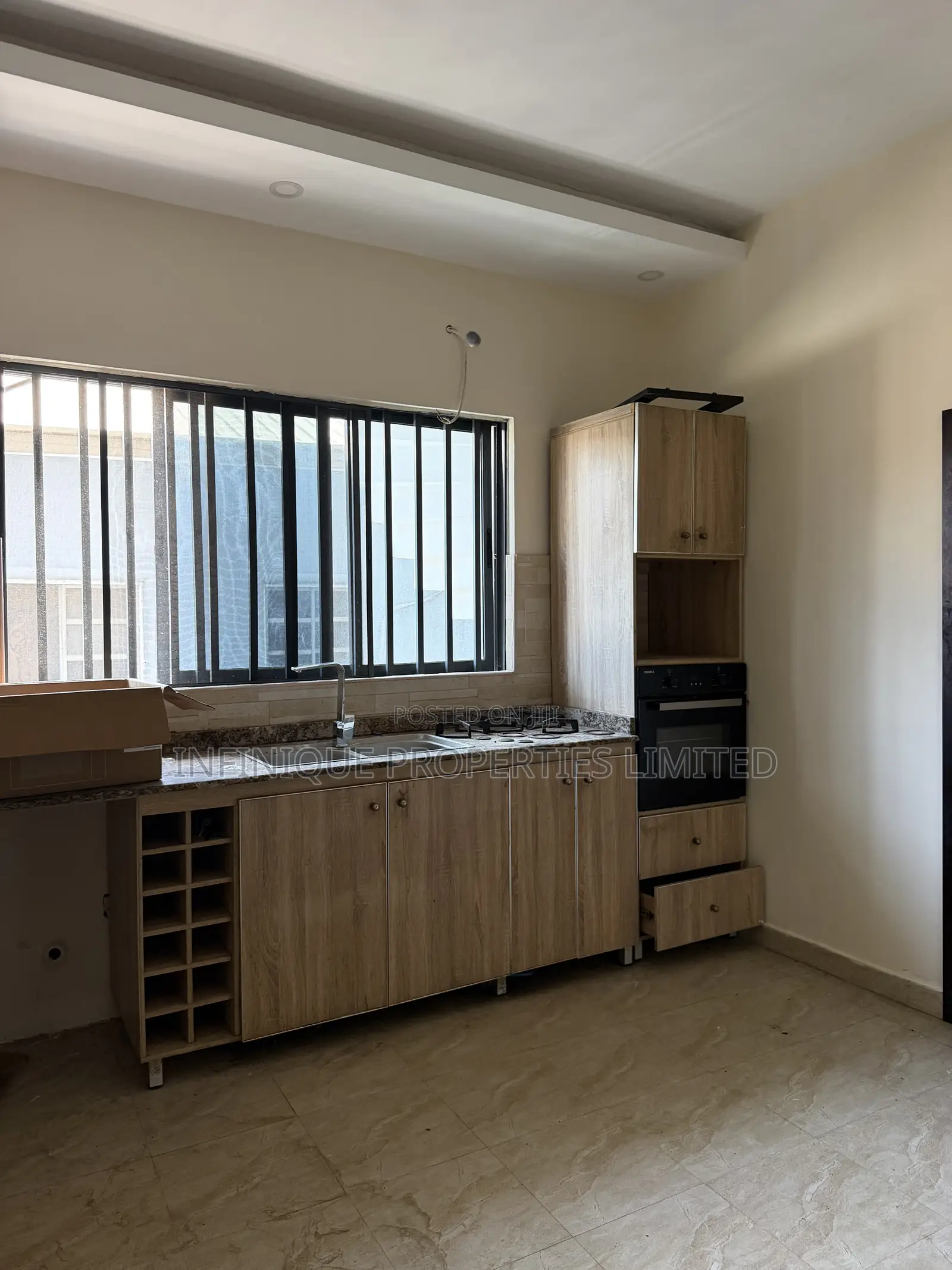 3bdrm Apartment in Lekki Phase 1 for rent