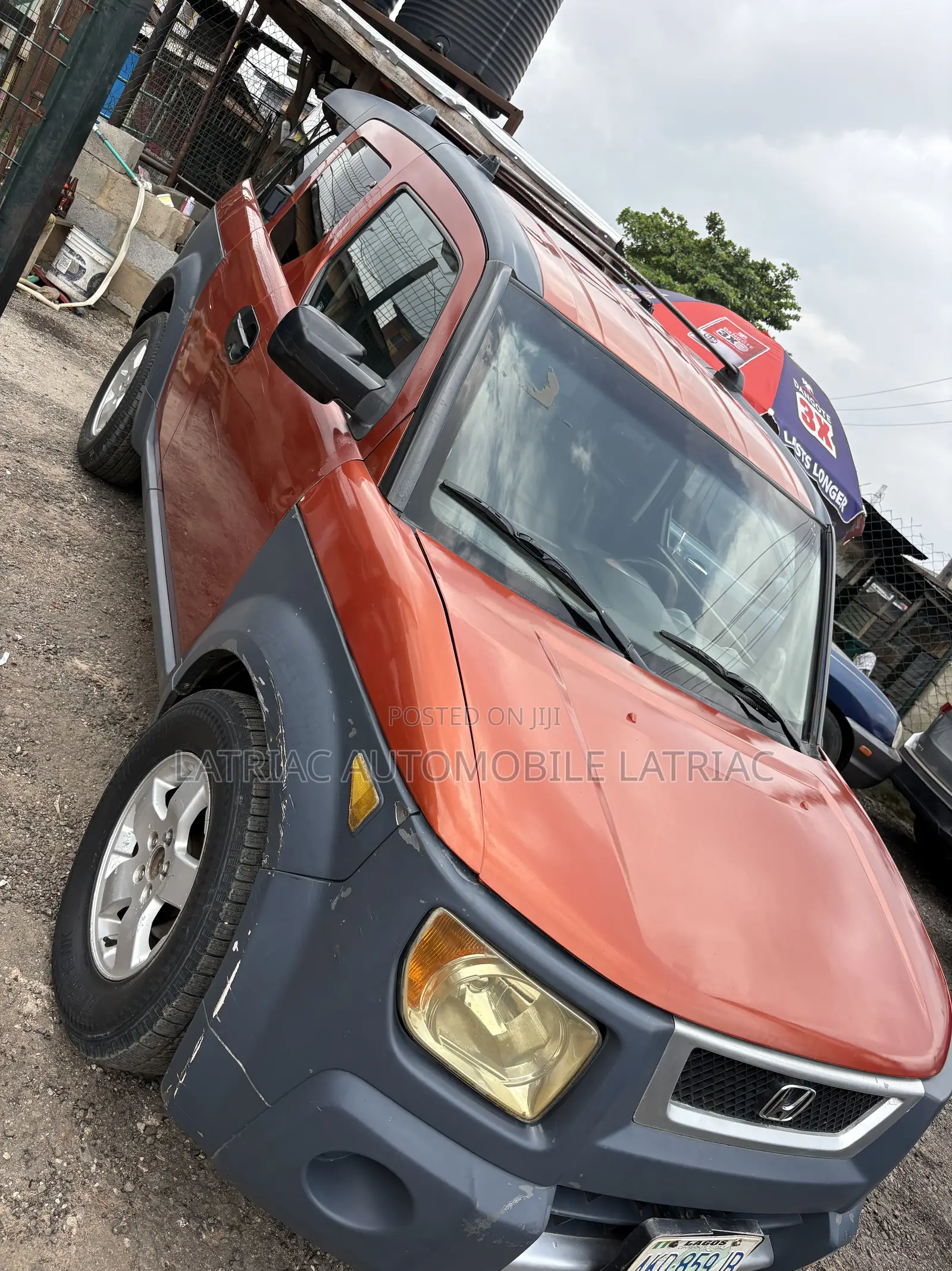 Honda Element LX Automatic 2005 Orange