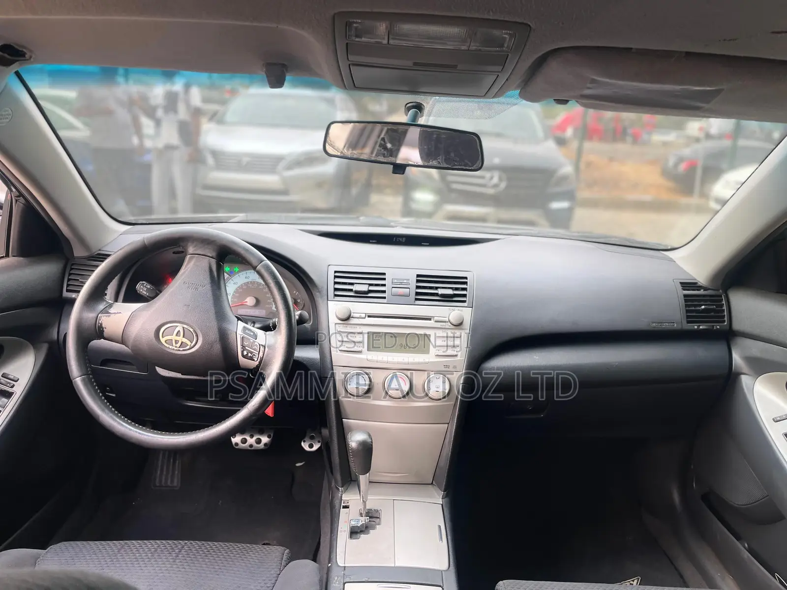 Toyota Camry SE 4dr Sedan (2.5L 4cyl 6A) 2011 Black