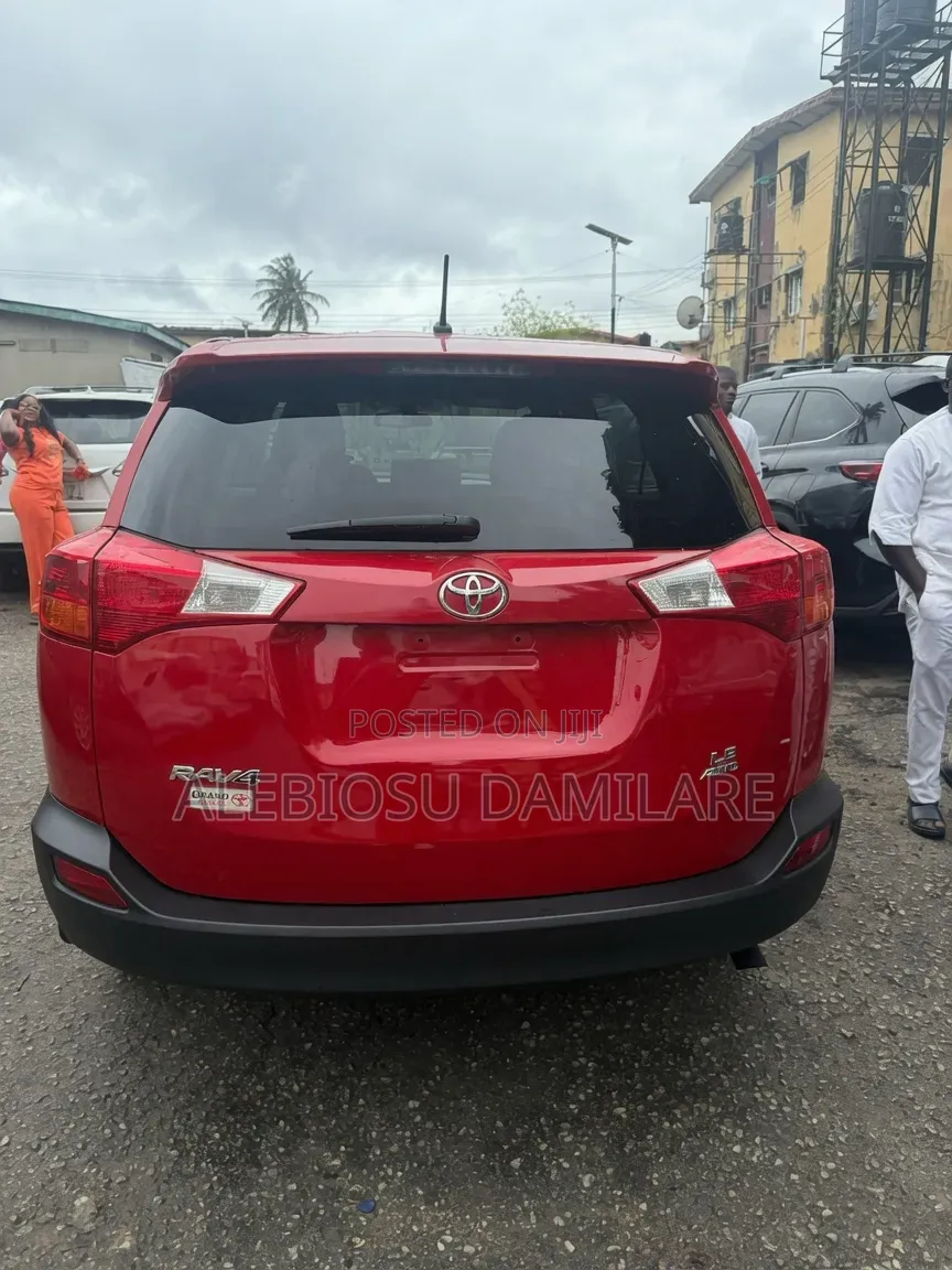Toyota RAV4 2013 Red
