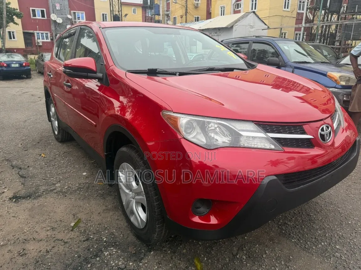 Toyota RAV4 2013 Red