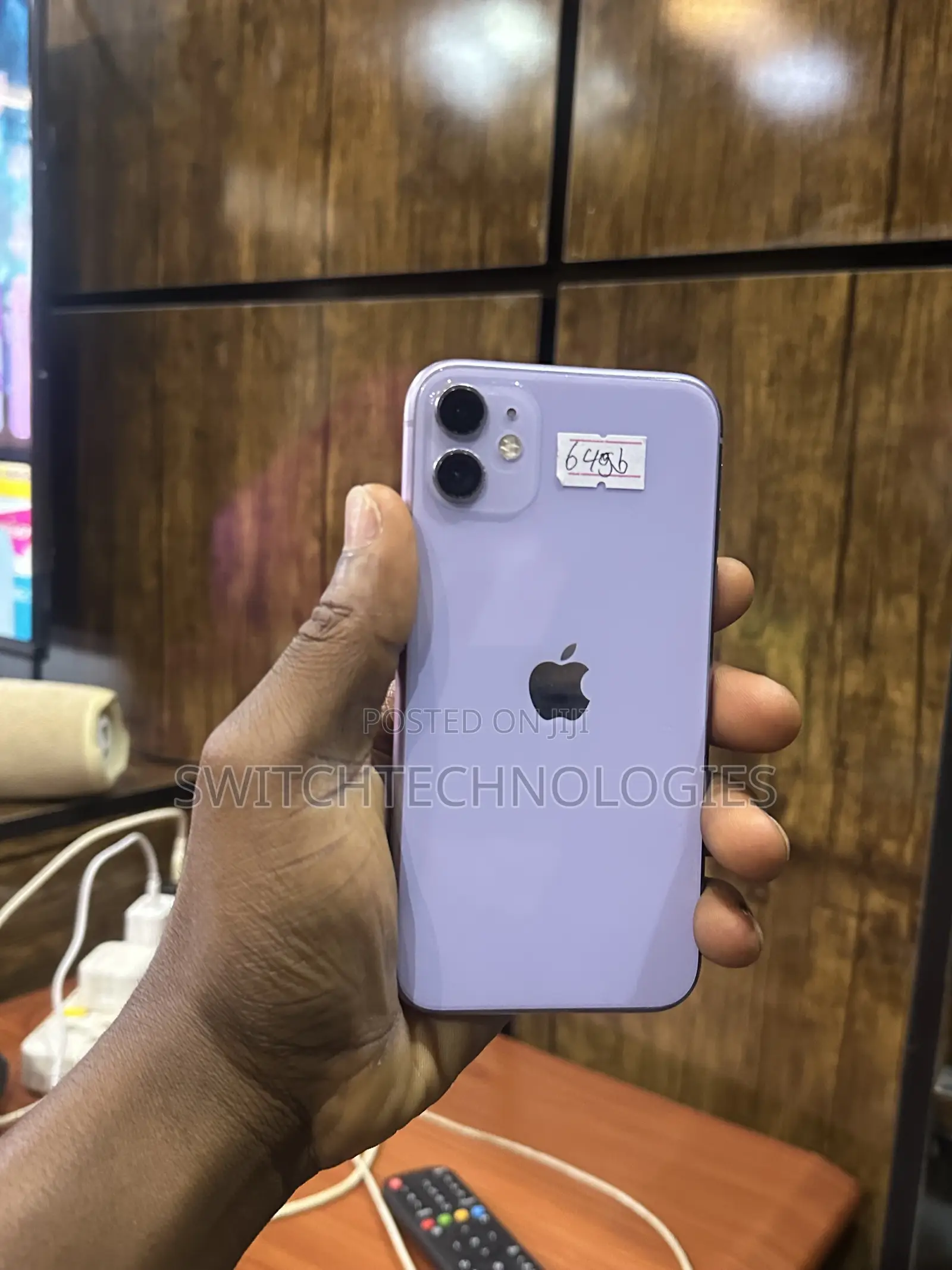 Apple iPhone 11 64 GB Purple