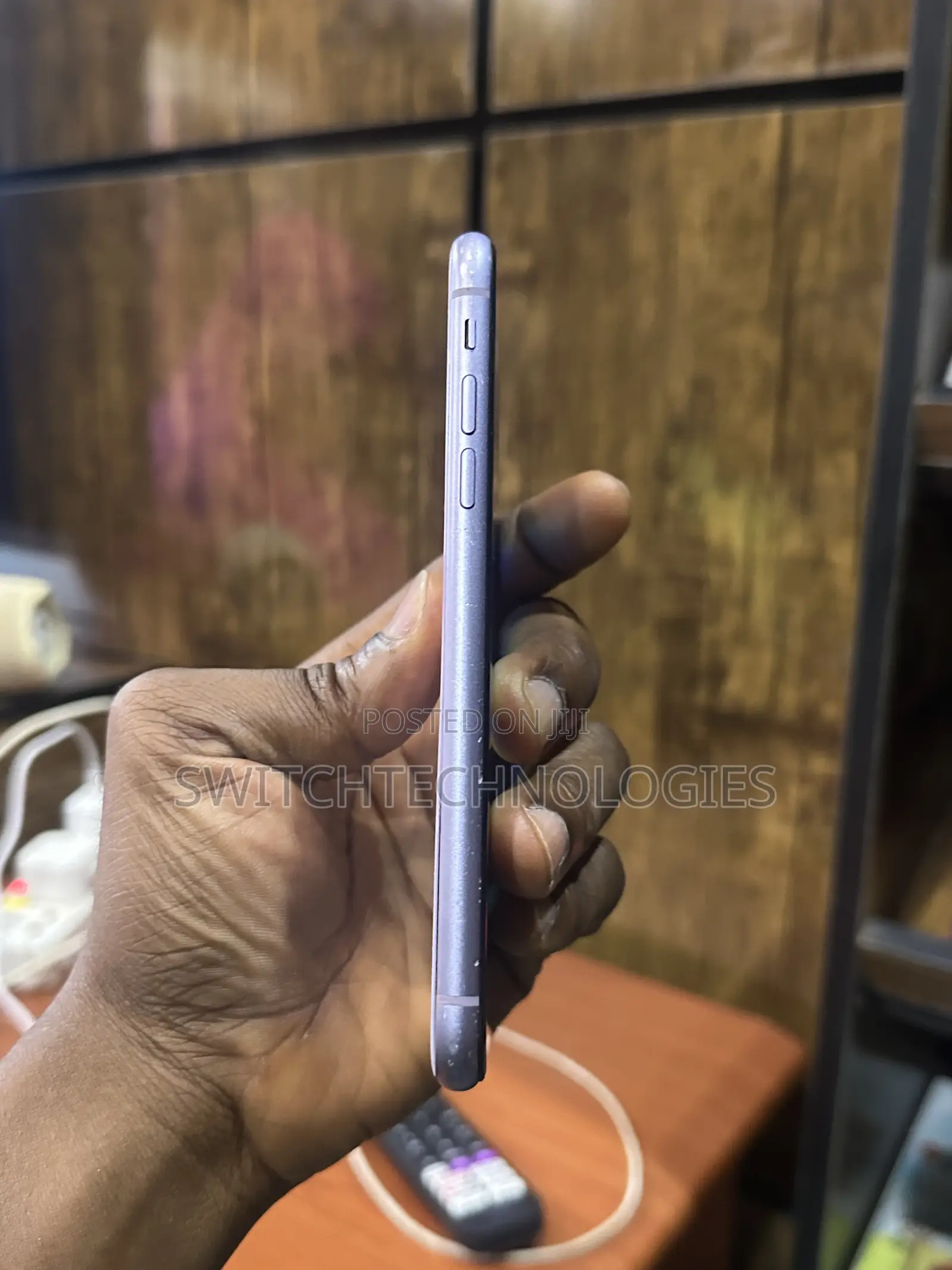 Apple iPhone 11 64 GB Purple