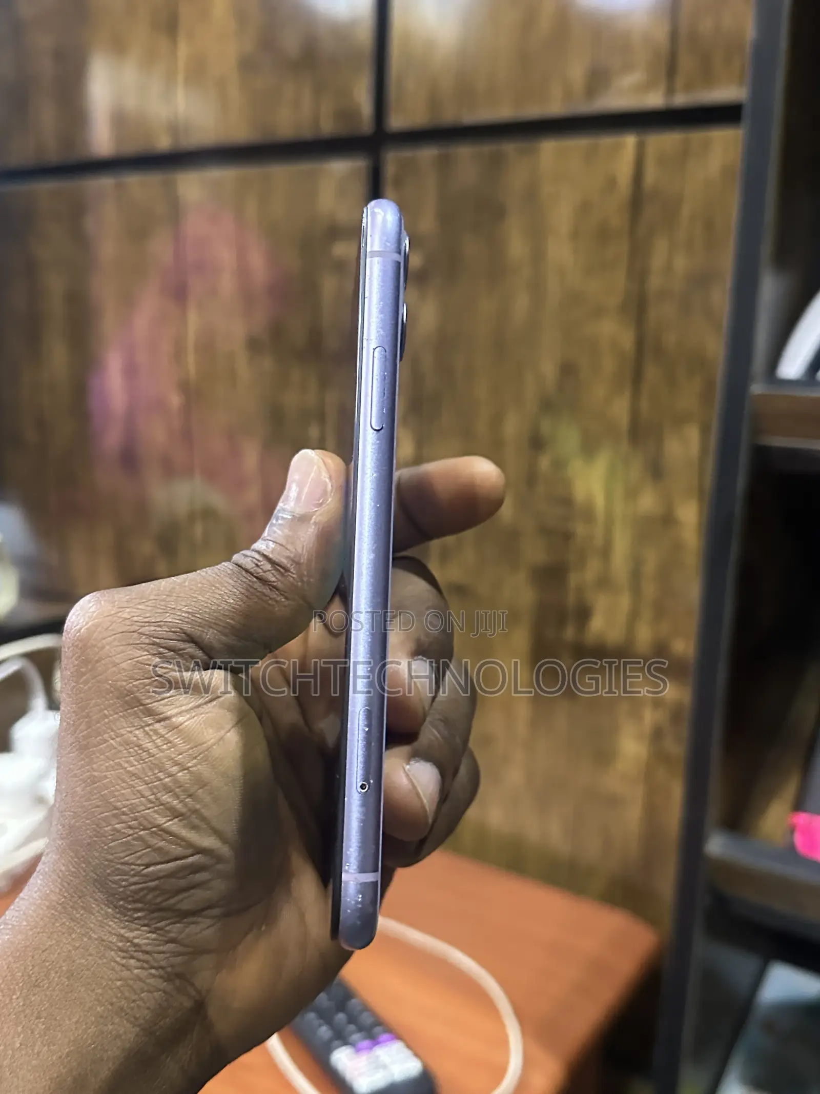 Apple iPhone 11 64 GB Purple