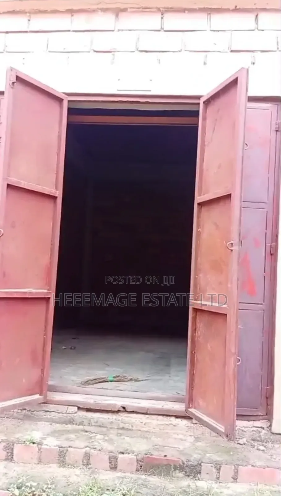 Warehouse in Kaura