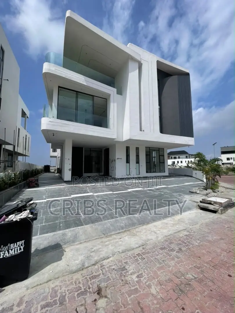 6bdrm Duplex in Osapa london for sale