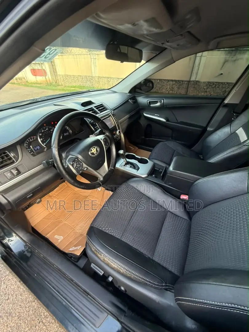 Toyota Camry 2013 Black