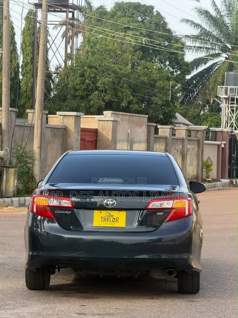 Toyota Camry 2013 Black