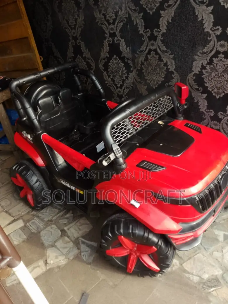 2-in-1 Jeep With Remote Control