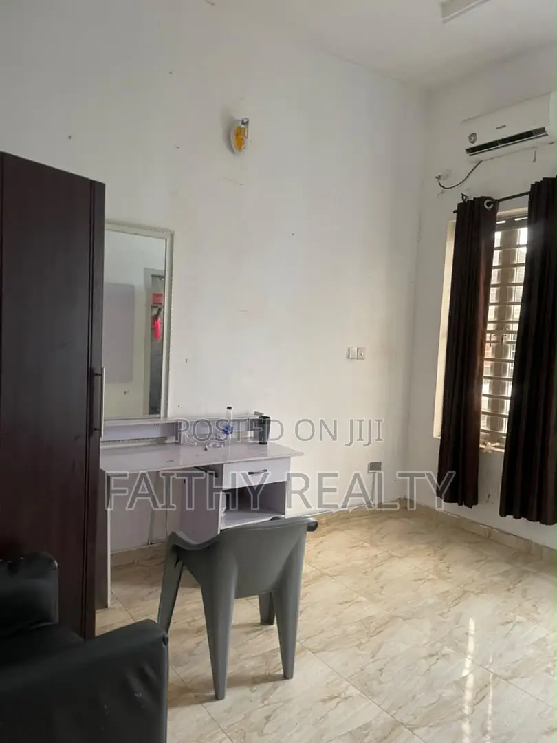 1bdrm Apartment in Ikota for rent