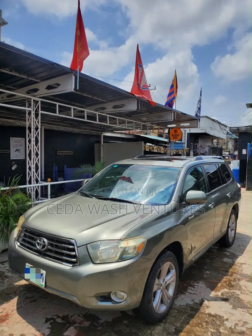 Toyota Highlander Sport 2009 Green