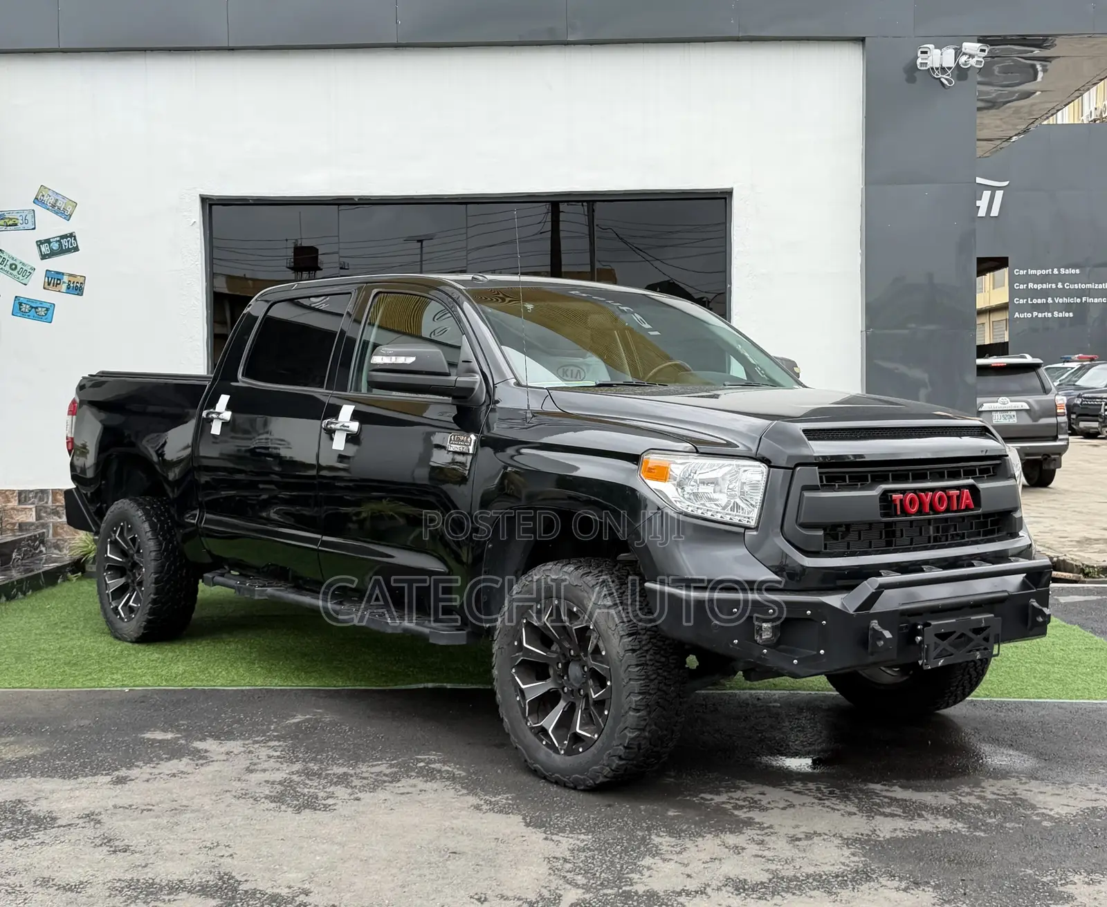 Toyota Tundra 2015 Black