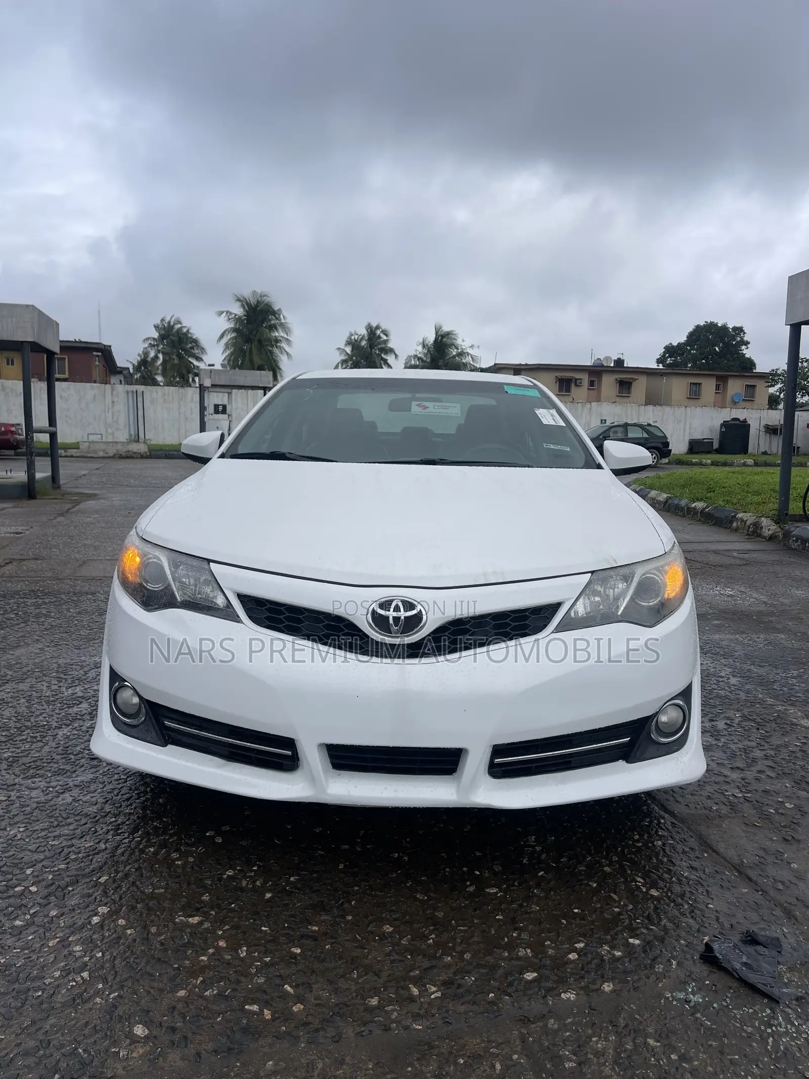Toyota Camry SE Limited Edition 4dr Sedan (2.5L 4cyl 6A) 2012 White
