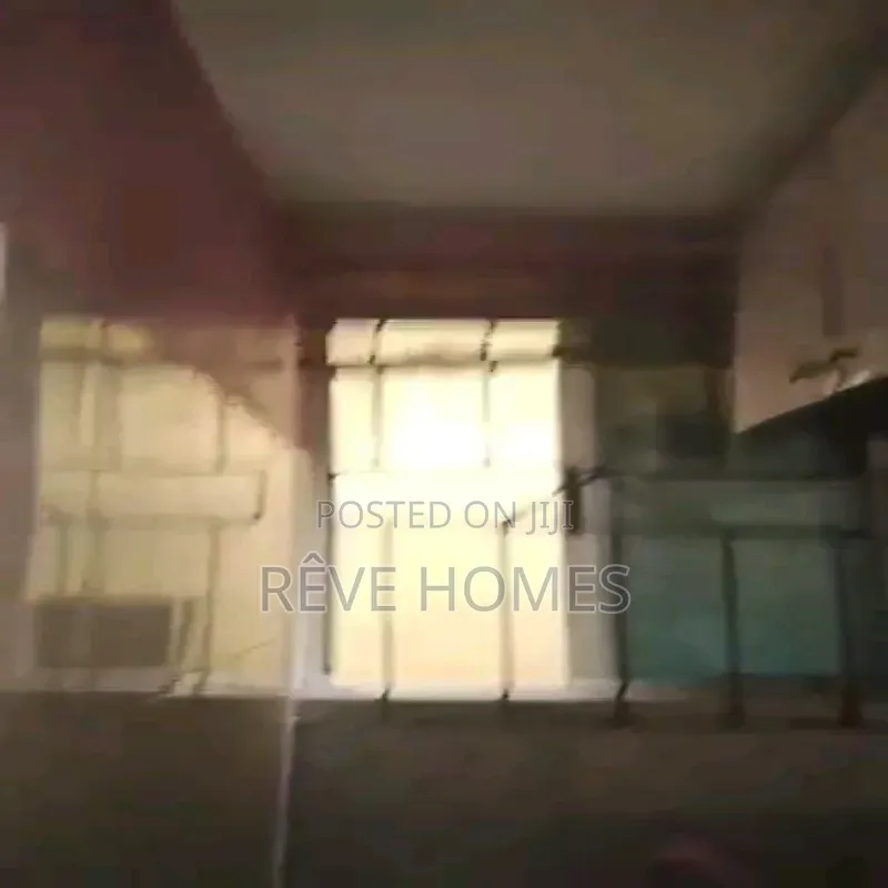 Mini Flat in Adekunle for rent