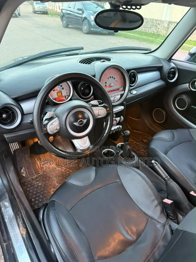 Mini Cooper S 2010 Green