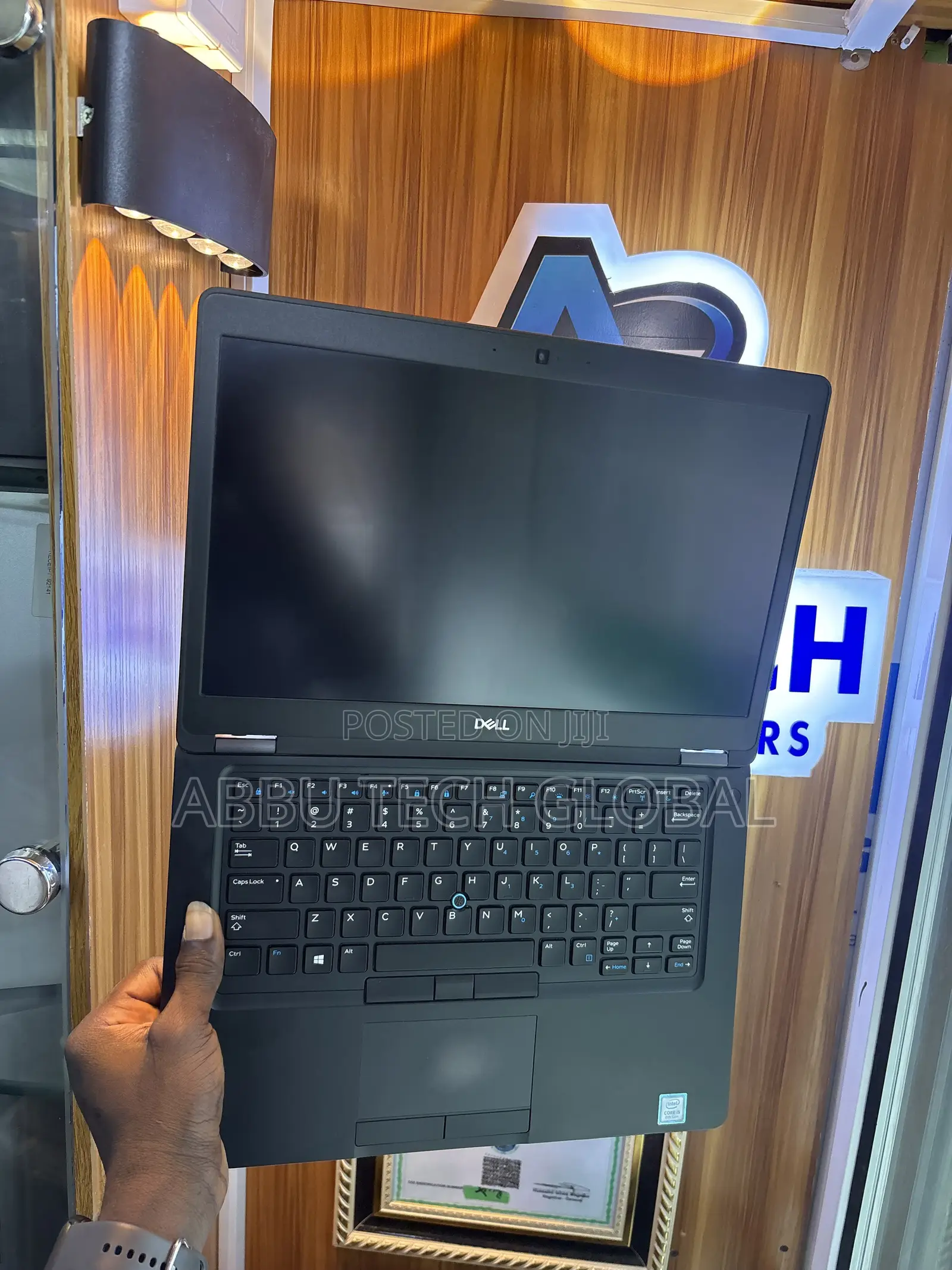 Laptop Dell Latitude 5490 8GB Intel Core i5 SSD 256GB