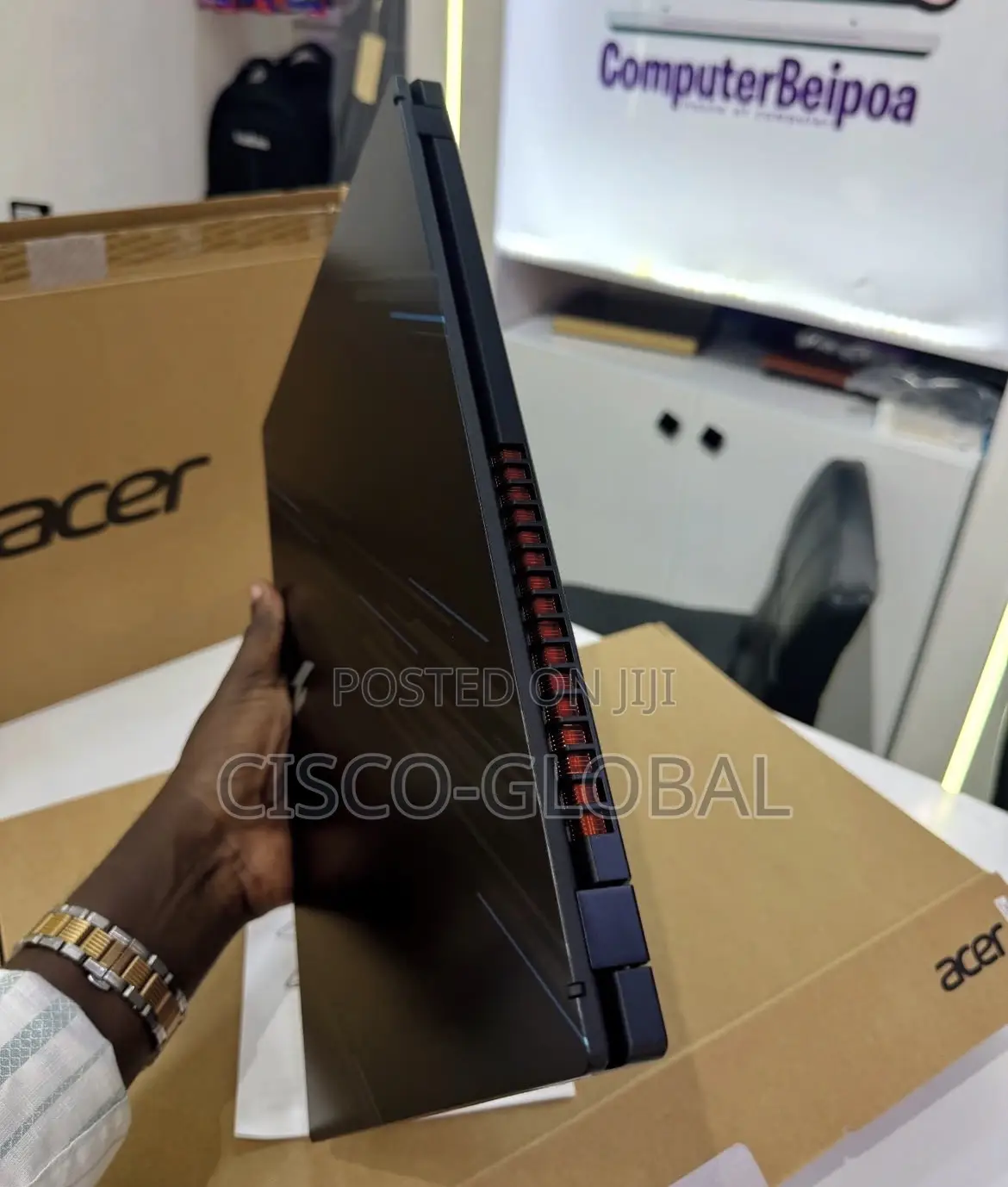 Laptop Acer Nitro V 15 16GB Intel Core i7 SSD 512GB