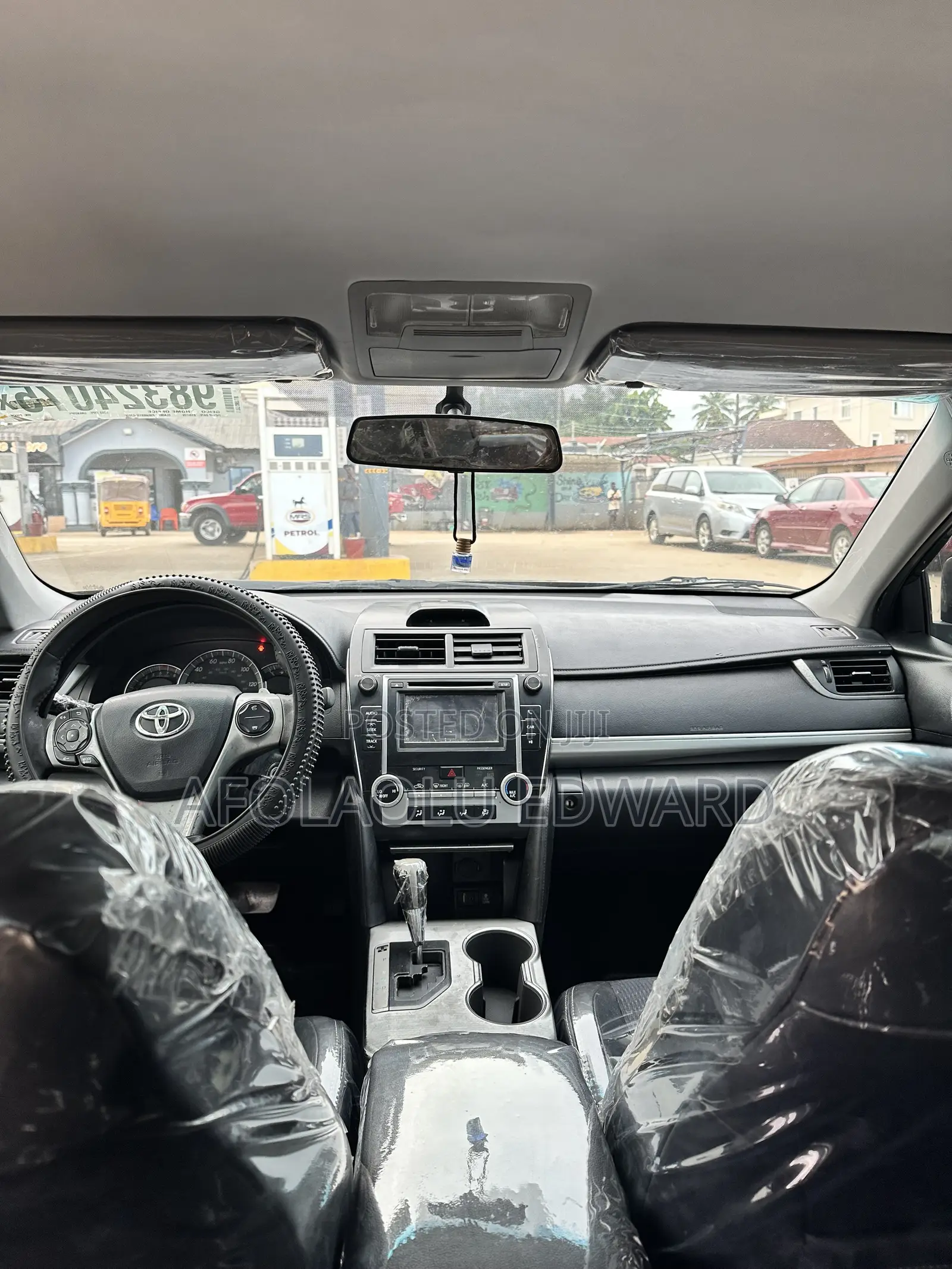 Toyota Camry SE 4dr Sedan (2.5L 4cyl 6A) 2012 Black