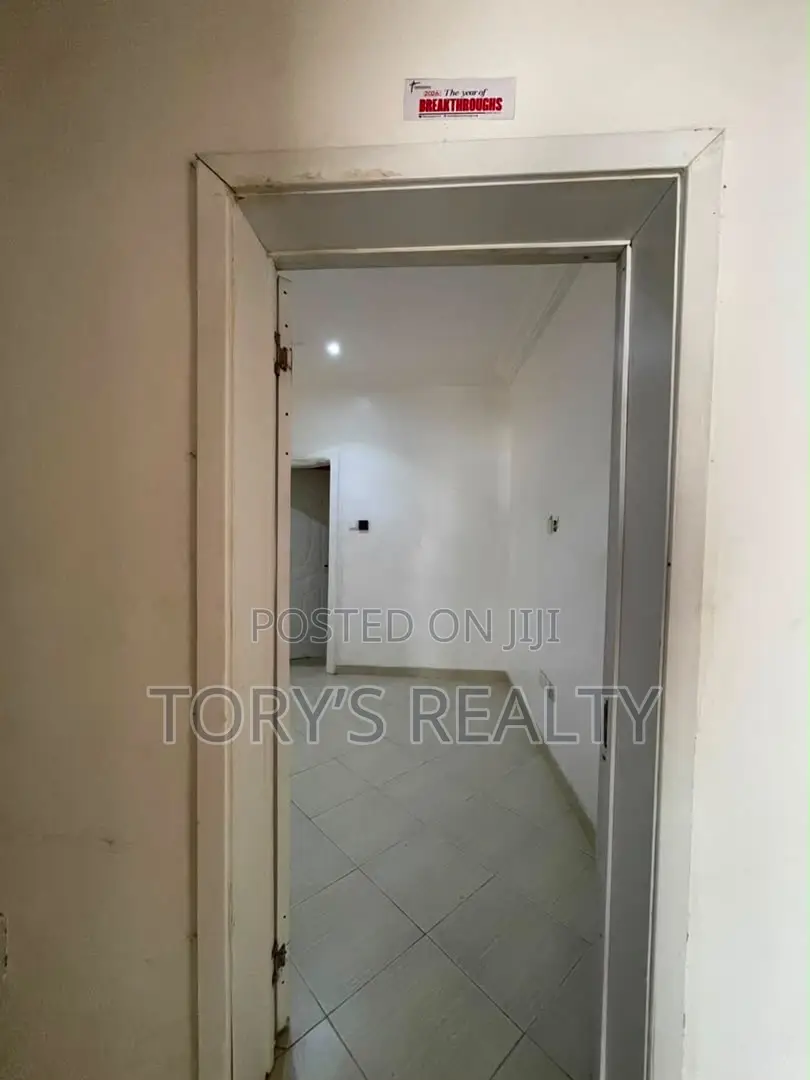 Studio Apartment in Lekki Phase 2 for rent