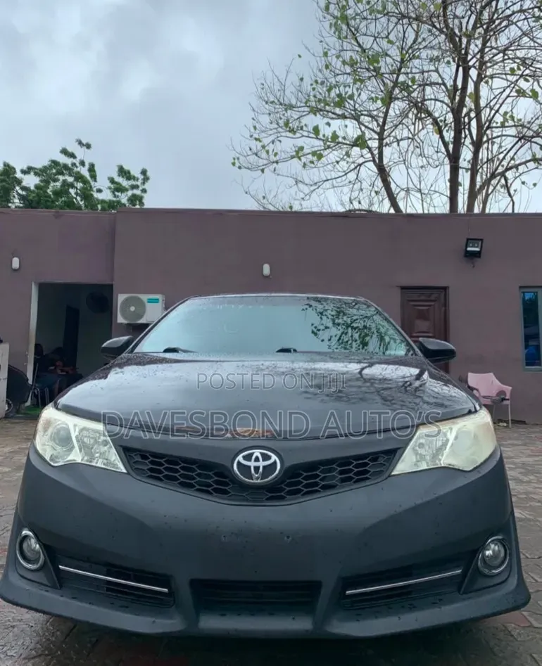 Toyota Camry 2014 Black