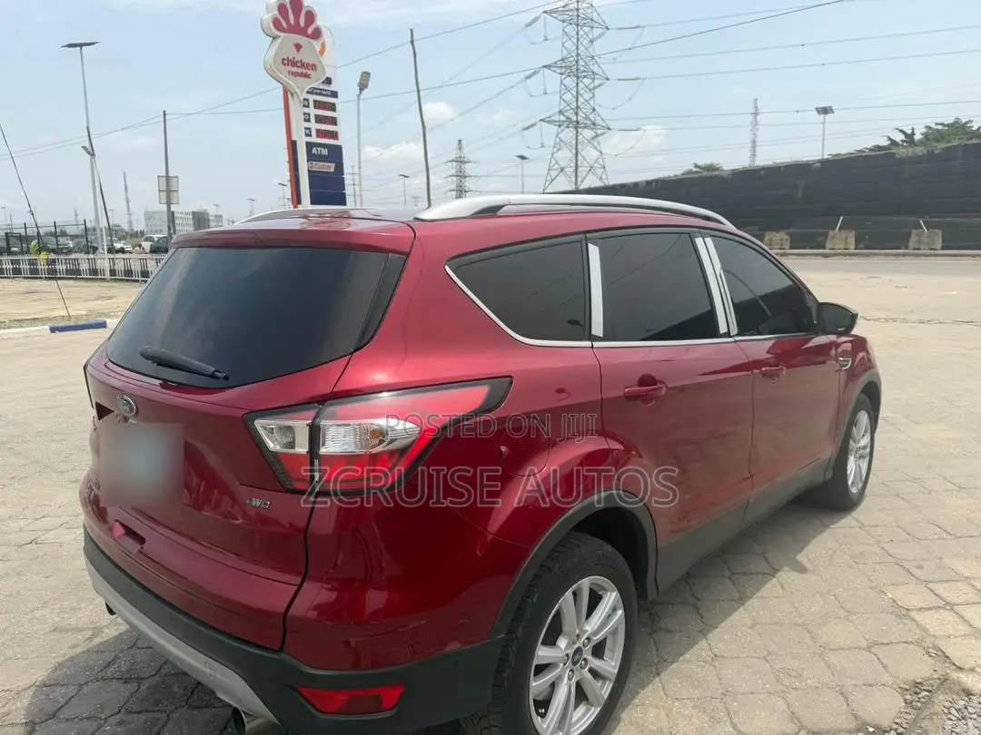 Ford Escape S FWD 2018 Red