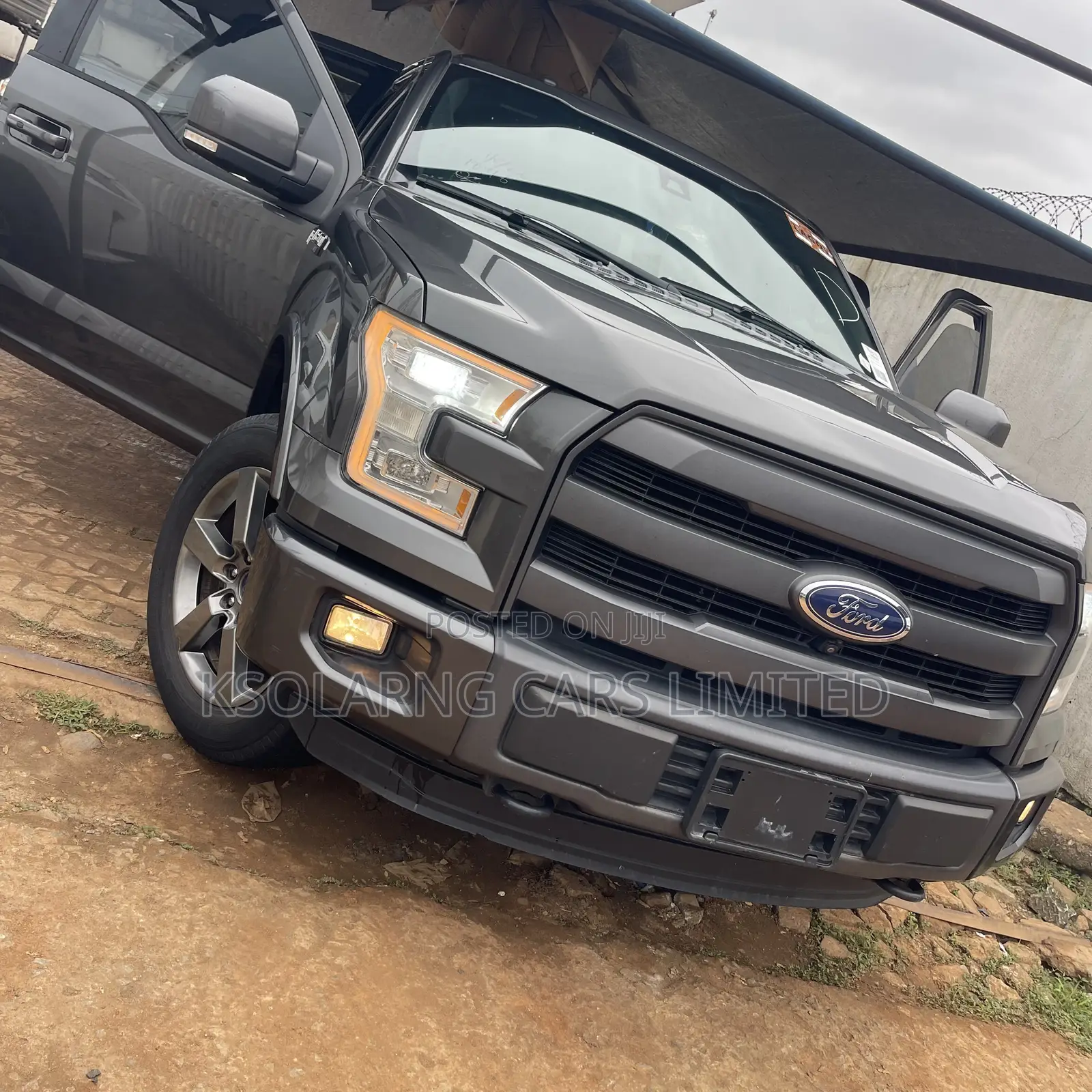 Ford F-150 Lariat 4x4 SuperCab Styleside 6.5 ft. box 145 in. WB 2016