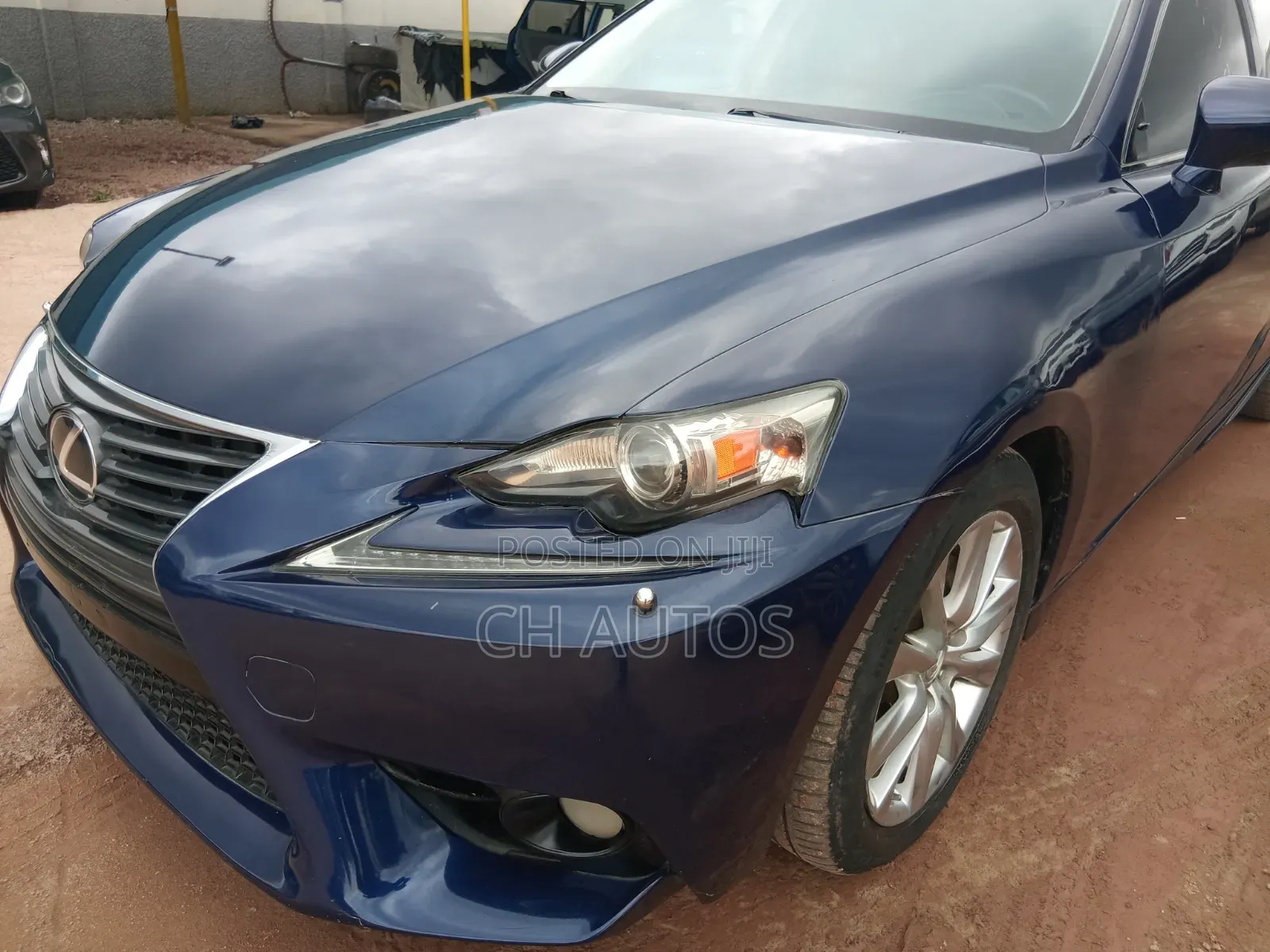 Lexus IS 250 4WD 2014 Blue
