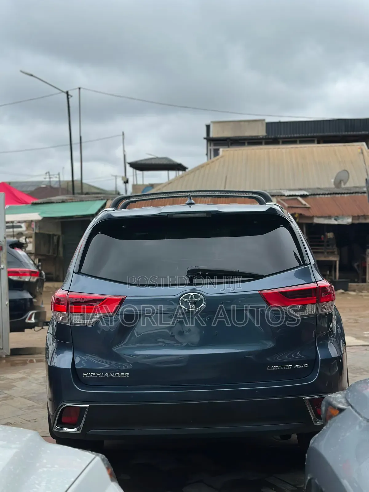 Toyota Highlander 2019 Blue