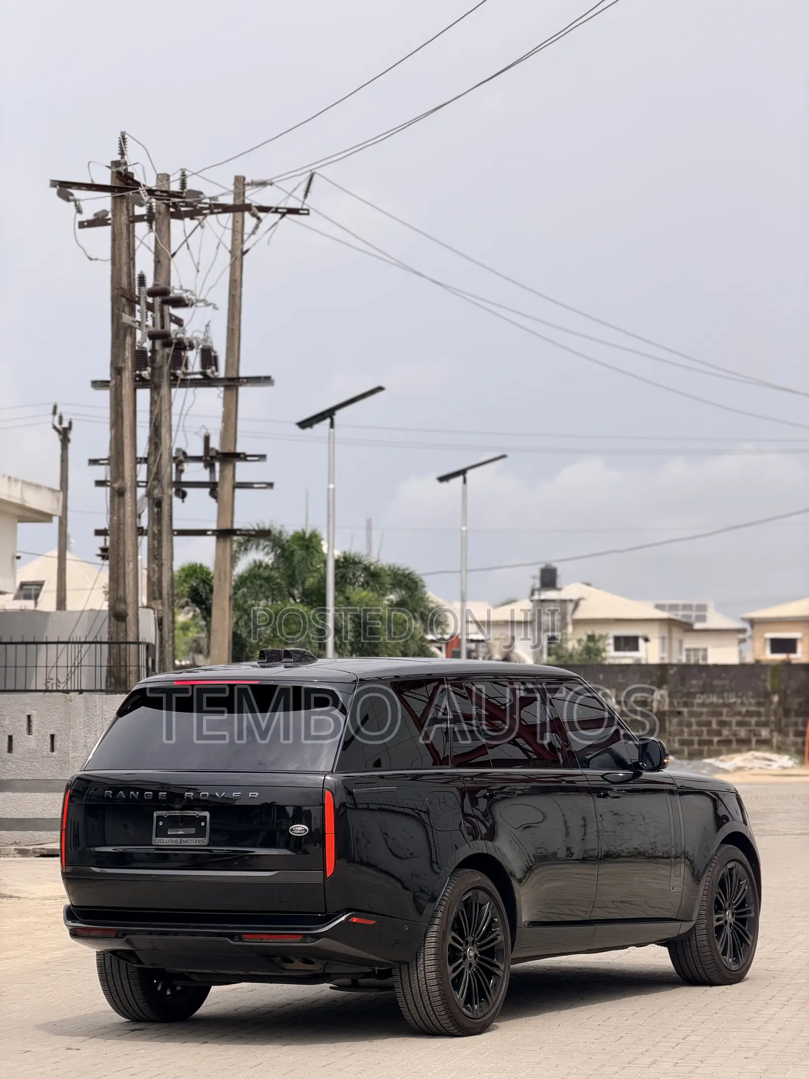 Land Rover Range Rover Vogue 2023 Black