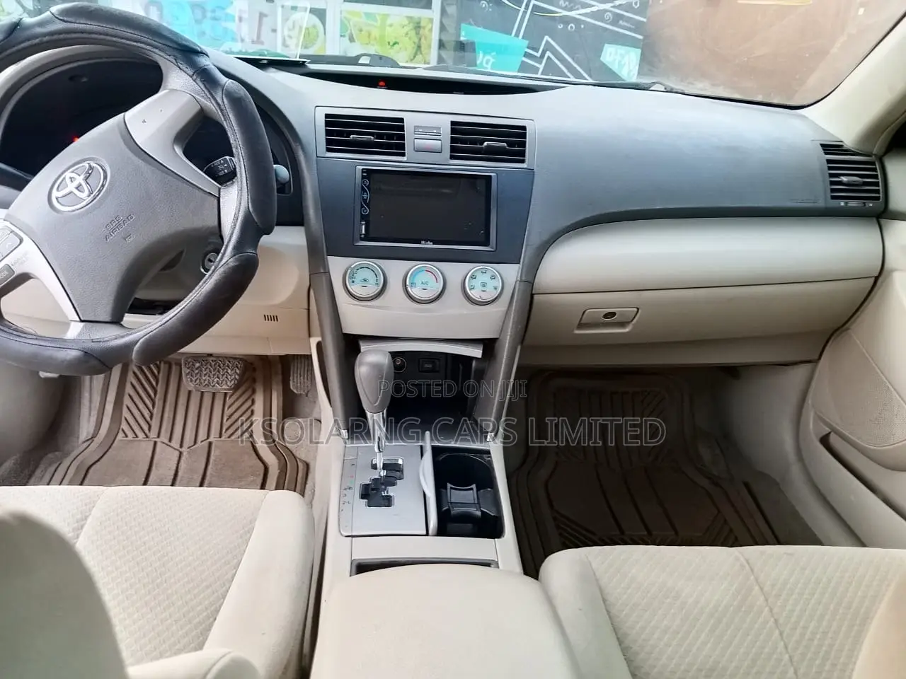 Toyota Camry 2008 Gold