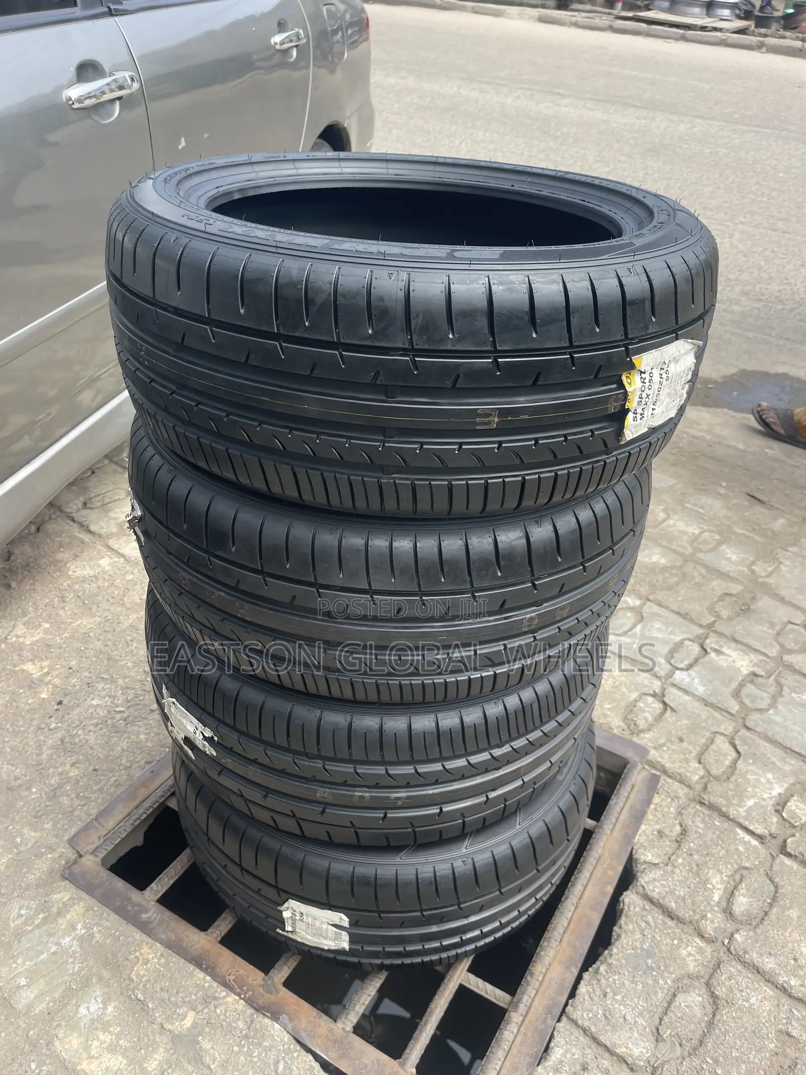 215 50 17 Brand New Original Dunlop Tire With Current Date
