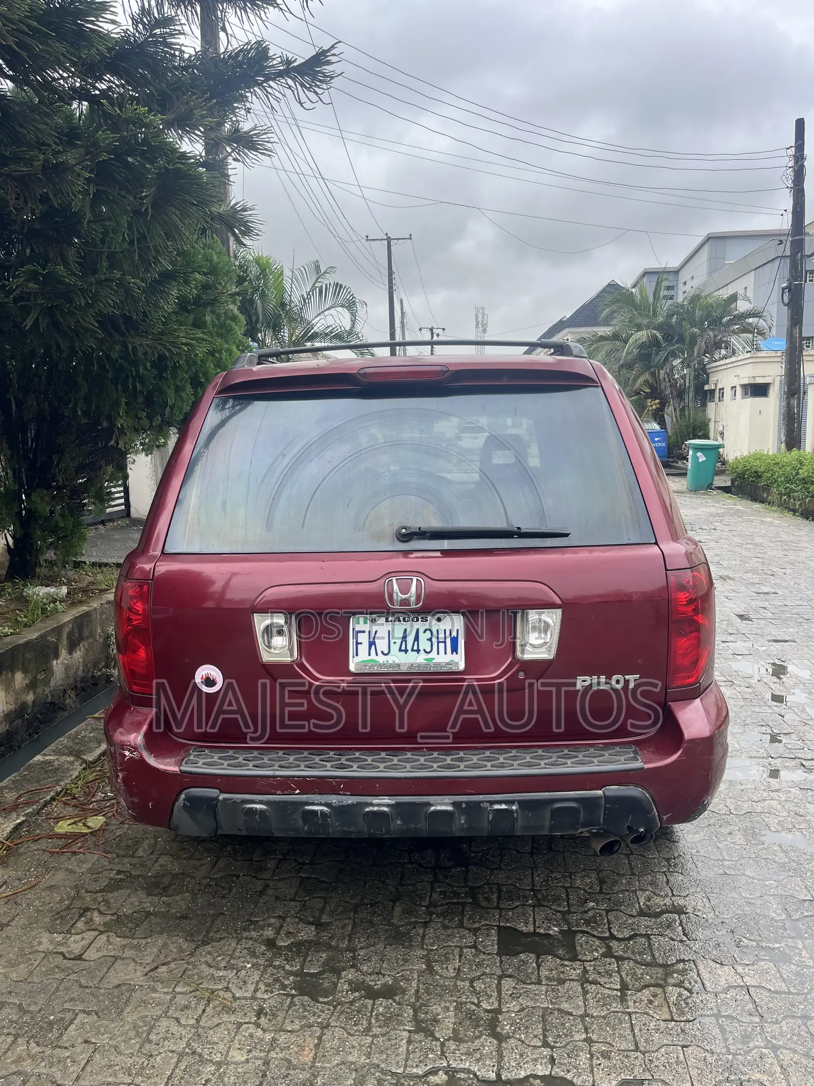 Honda Pilot 2004 Red