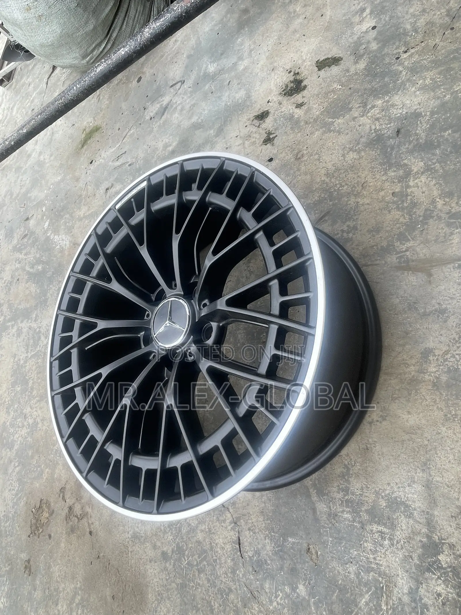 18 Rim Mercedes Brand New