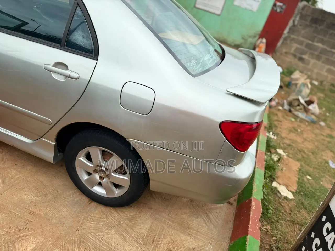 Toyota Corolla Sedan Automatic 2004 Silver