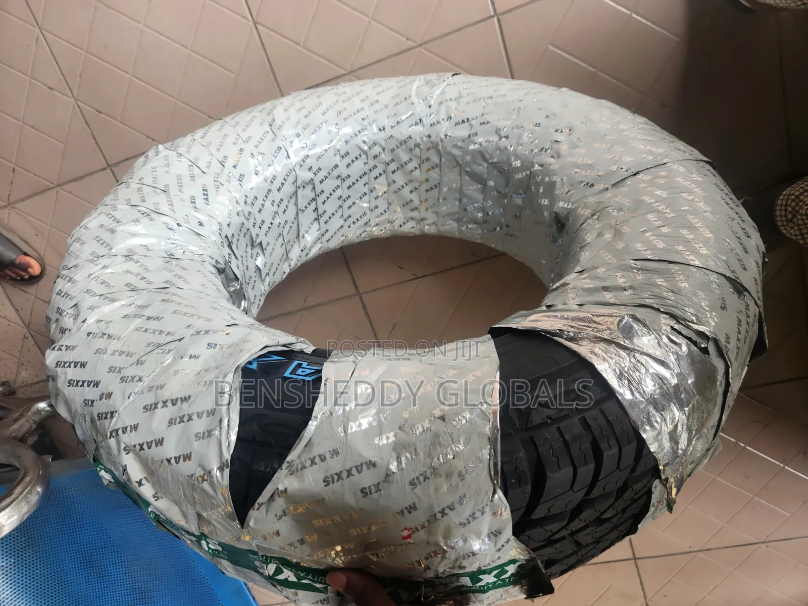 265/65r17 Maxxis Original