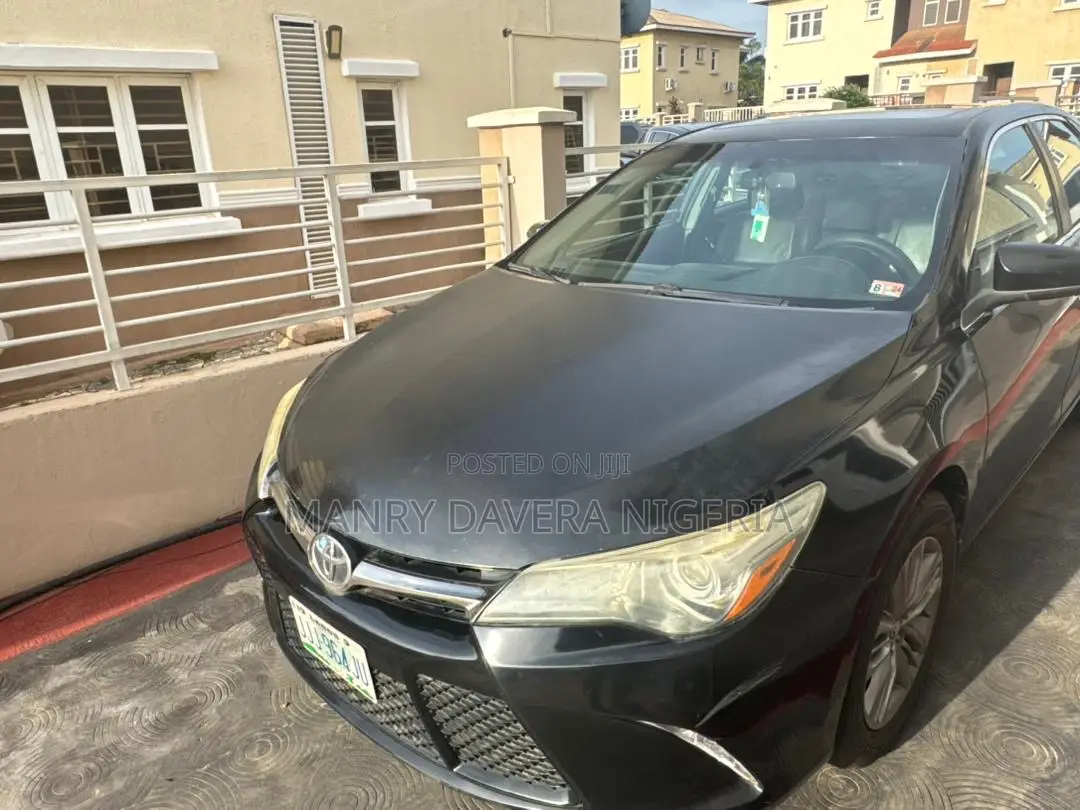 Toyota Camry 2015 Black