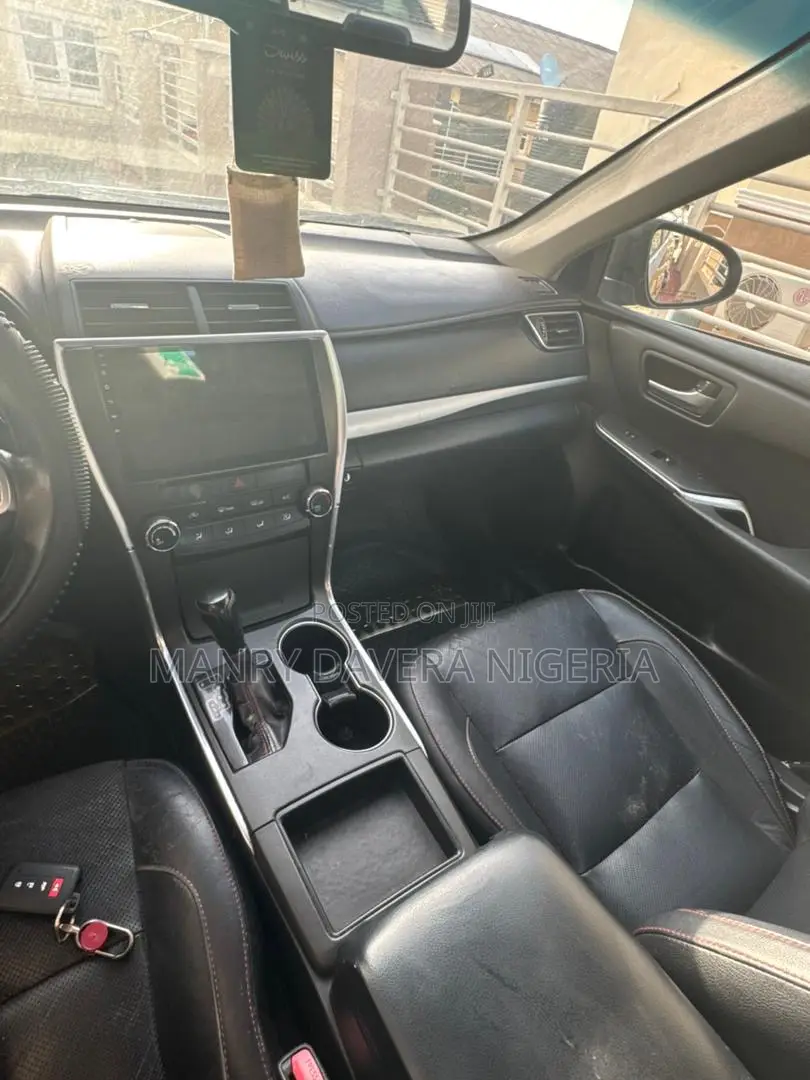 Toyota Camry 2015 Black