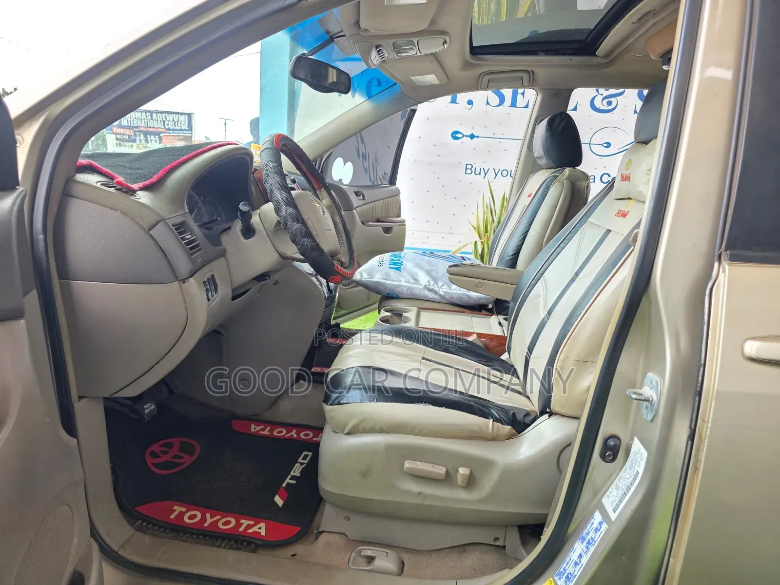Toyota Sienna 2004 Gold