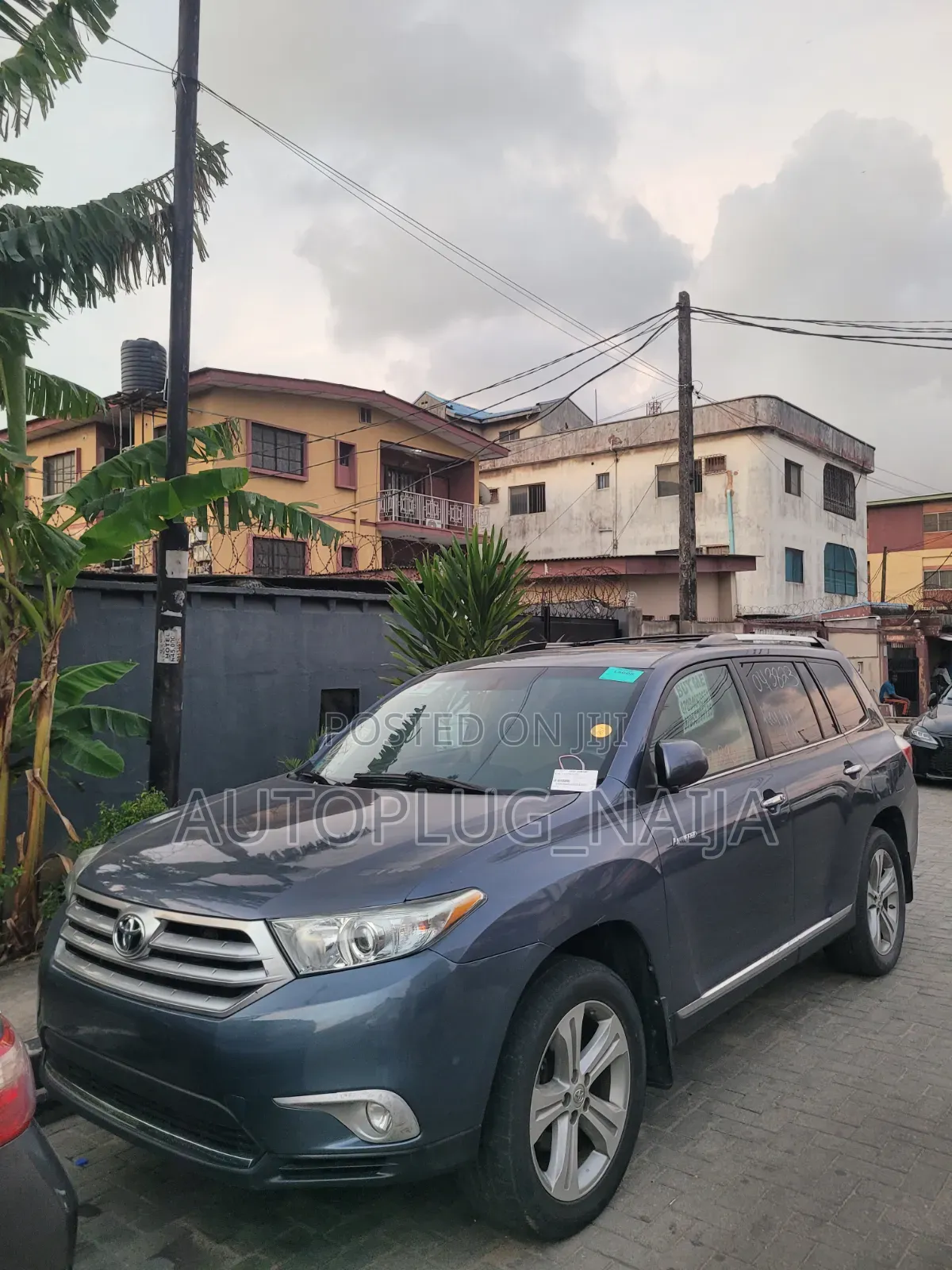 Toyota Highlander 2011 Blue
