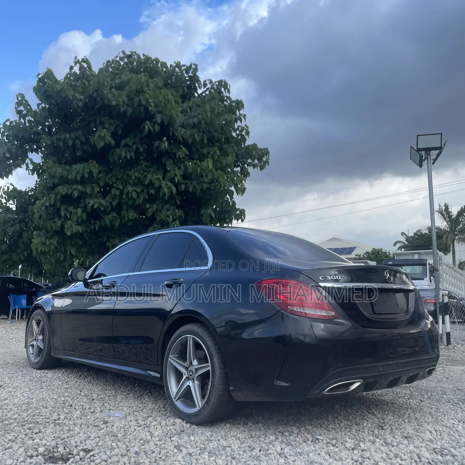 Mercedes-Benz C300 2017 Black