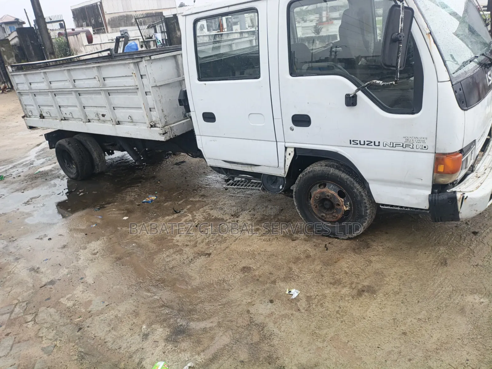 Isuzu Mini Truck