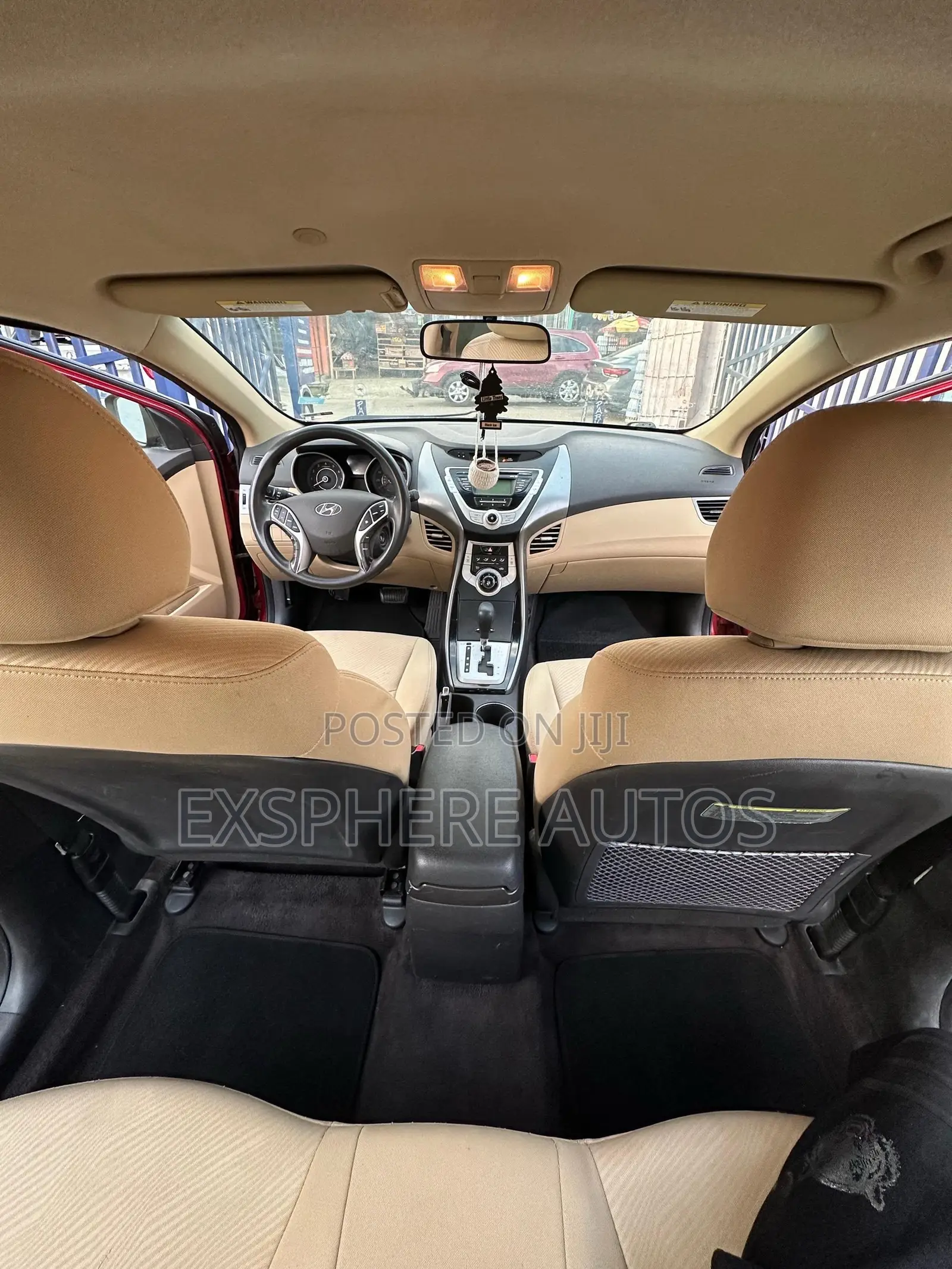 Hyundai Elantra 2011 Red