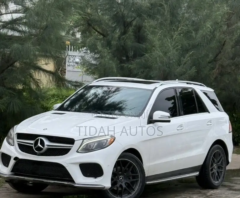 Mercedes-Benz GLE-Class AMG GLE 63 4MATIC 2016 White