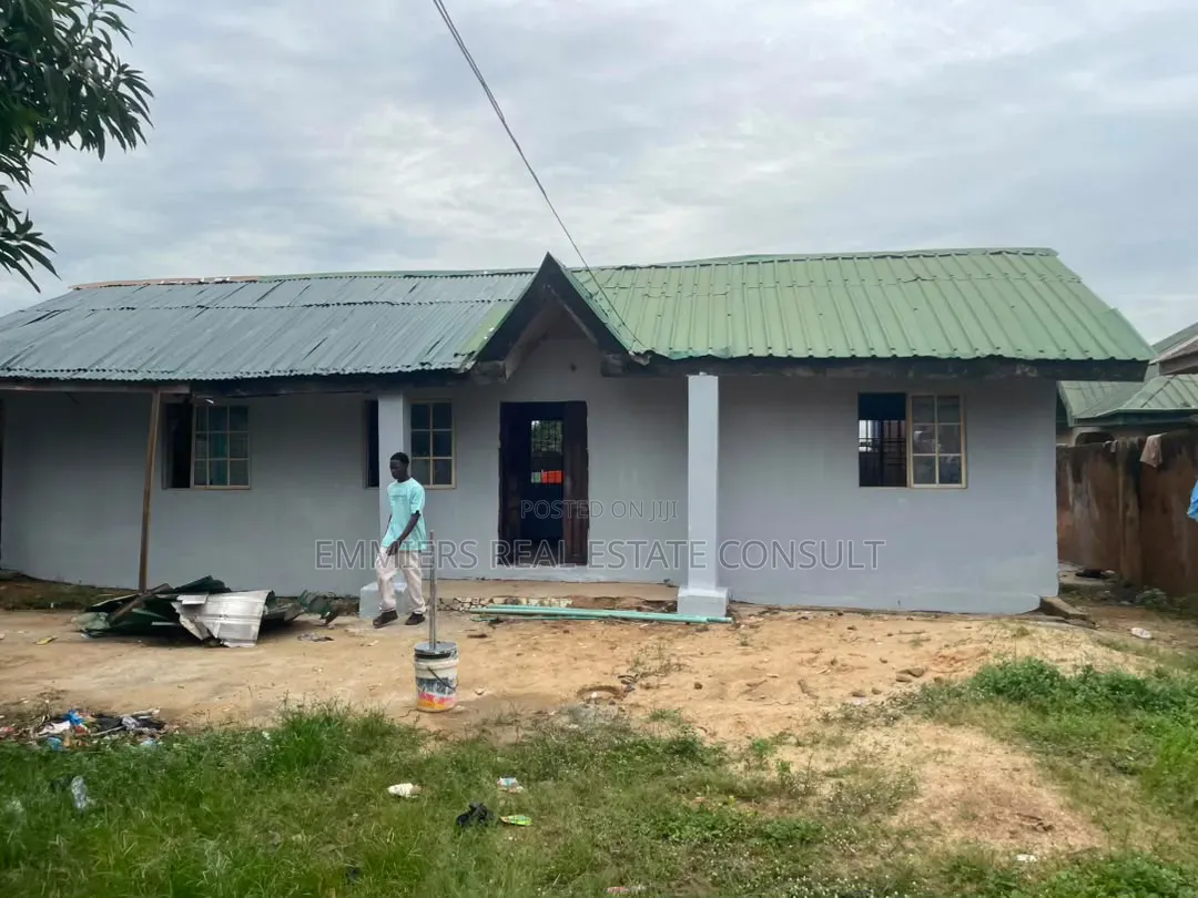 2bdrm Bungalow in Gberigbe for rent