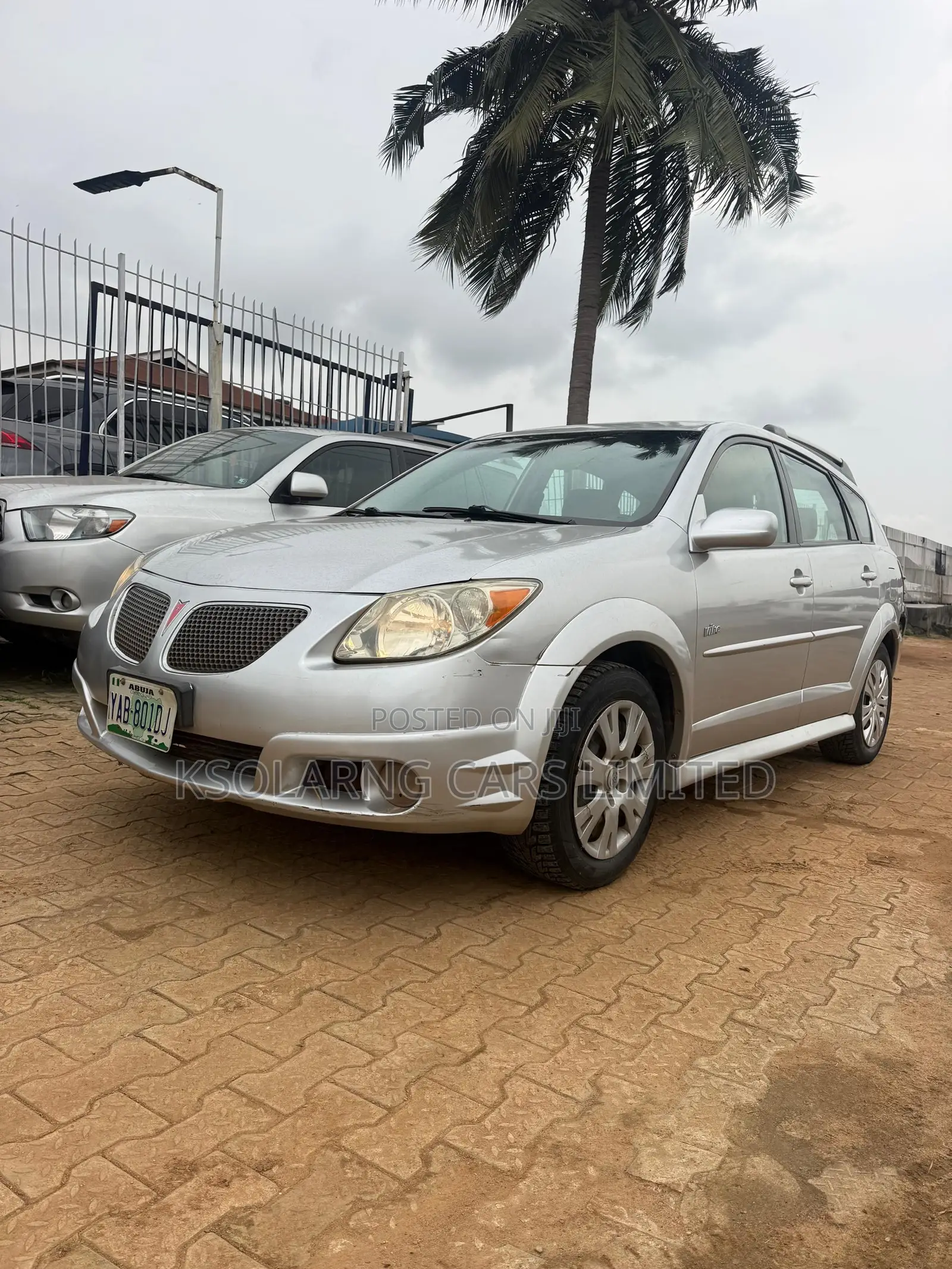 Pontiac Vibe 2007 Silver