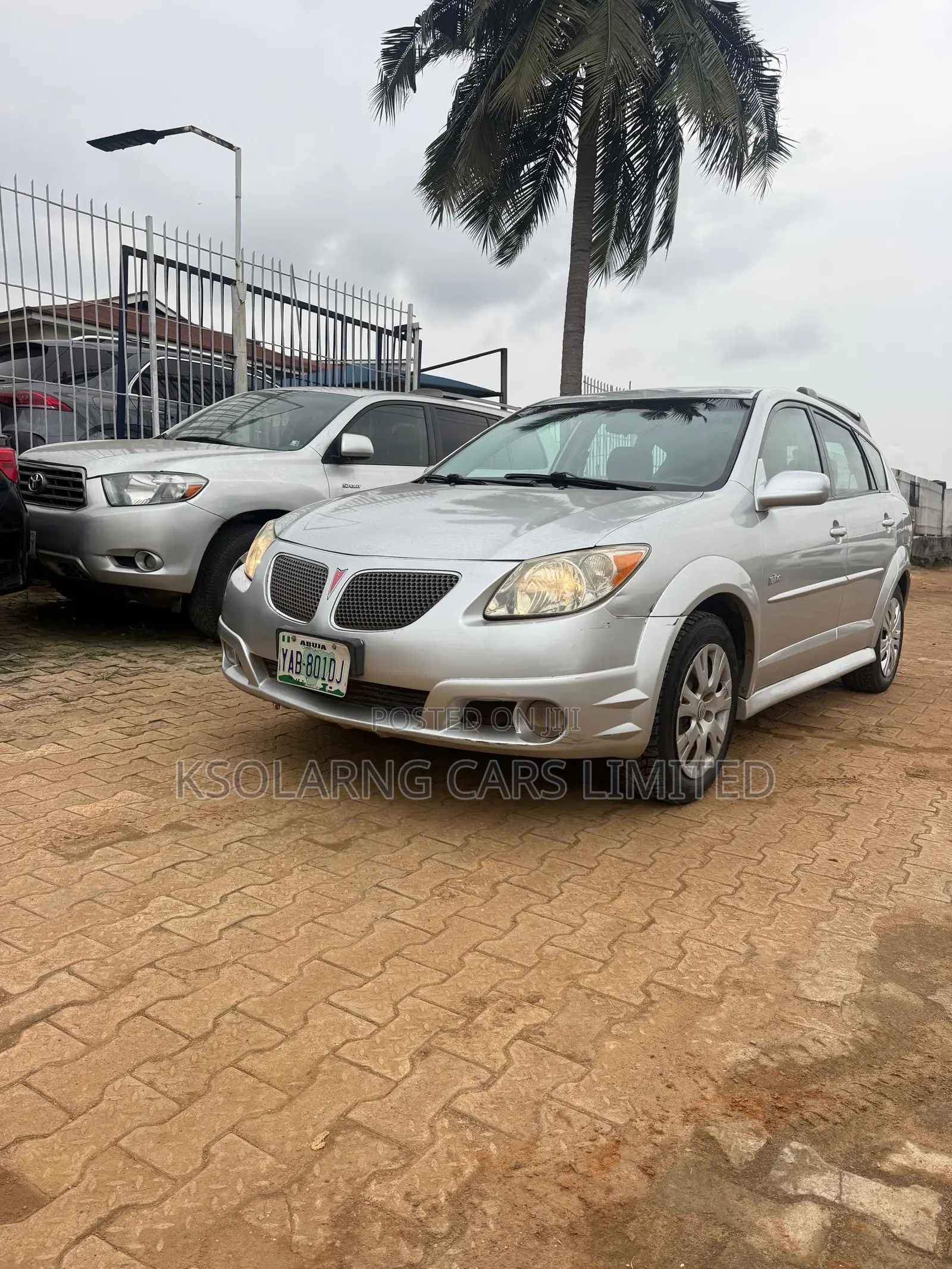 Pontiac Vibe 2007 Silver