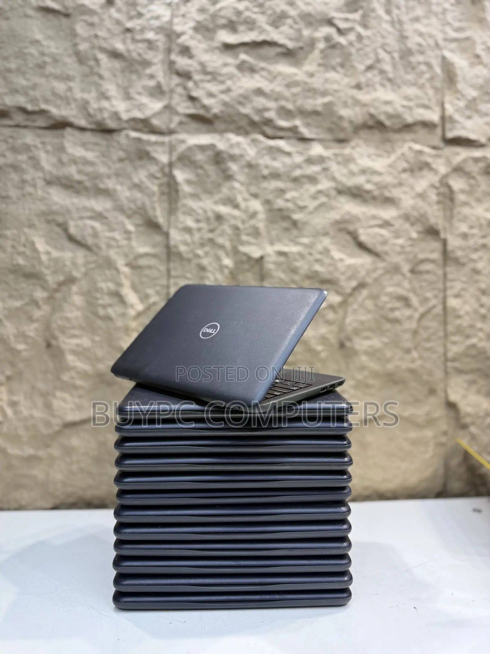 Laptop Dell Latitude 3190 4GB Intel Celeron SSD 60GB